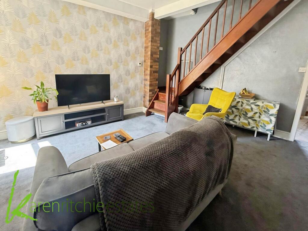 House in Bolton, Greater Manchester - View 3
