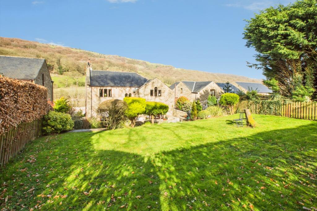 Caldene Croft, Mytholmroyd, Hebden Bridge, HX7 photo 2