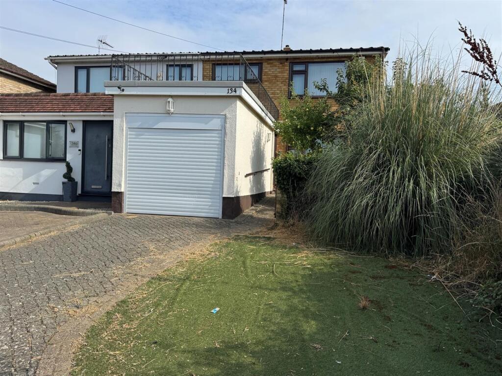 Main image of property: London Road, Rayleigh