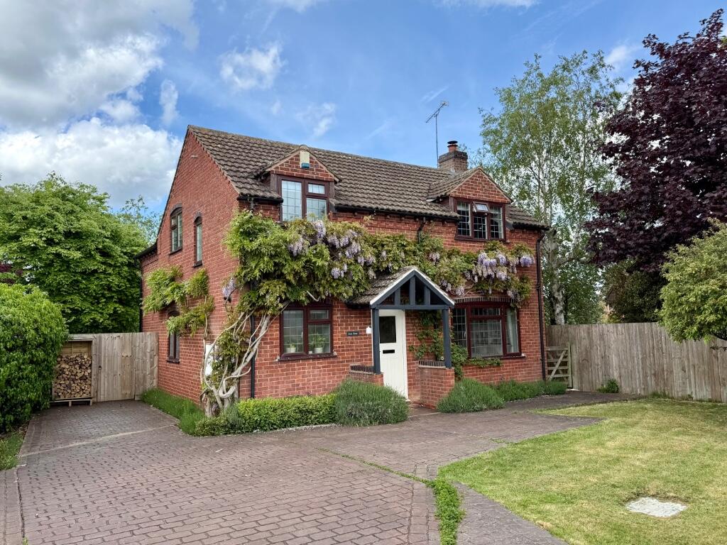 Main image of property: Greenfields Close, Shipston-On-Stour, Warwickshire, CV36