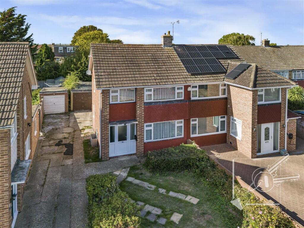 3-bed house on Britannia Drive, £395,000