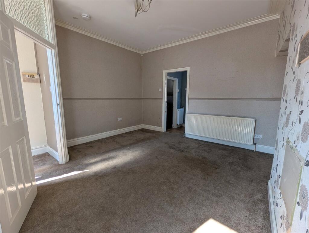 House in Bradford - View 2