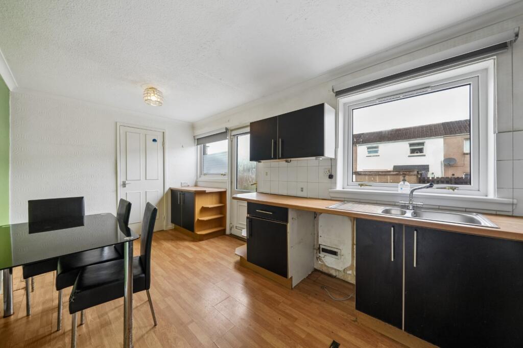 House in Carfin, Jerviston, Ravenscraig - View 4