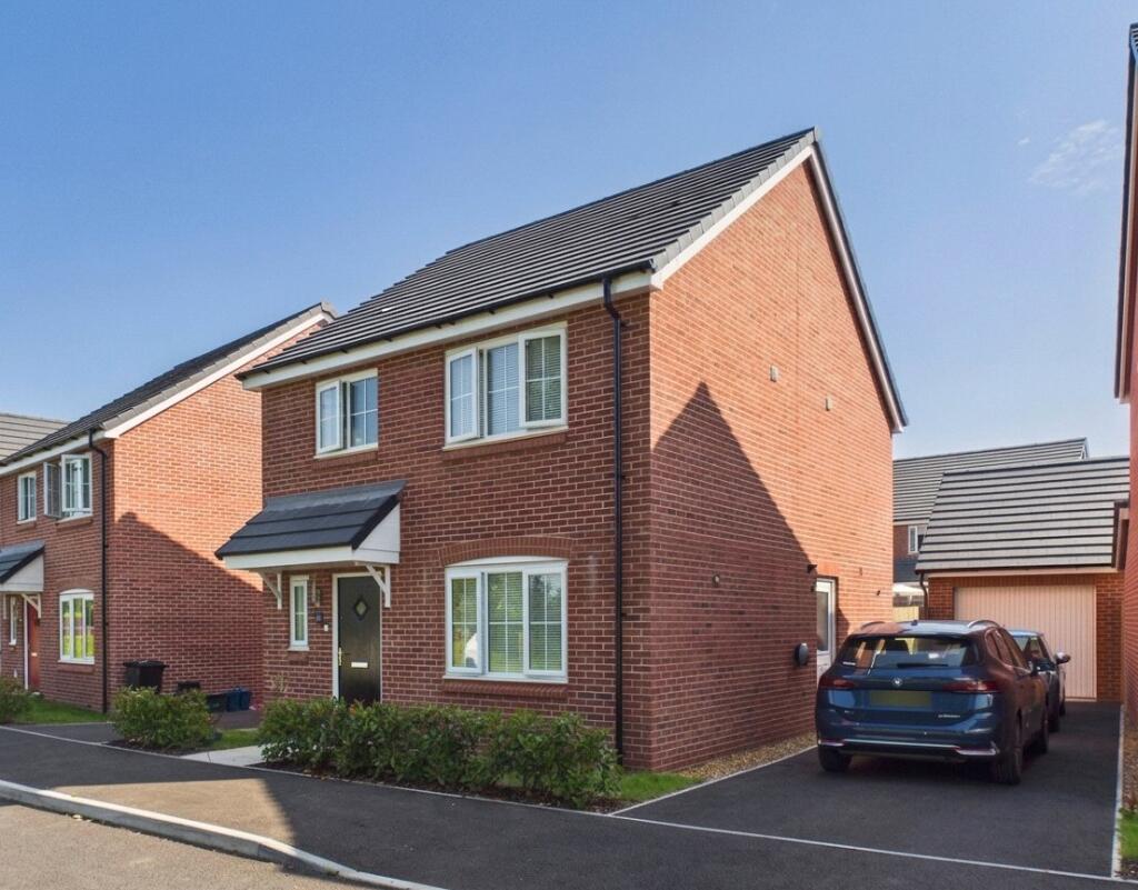 Main image of property: Magpie Drive, Willand, Cullompton, Devon, EX15