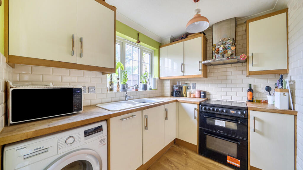 House in Ipswich, Suffolk - More