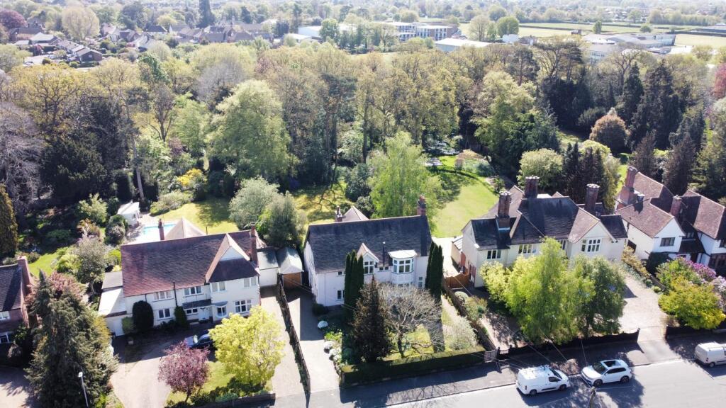 4-bed detached on Fitzwalter Road, Lexden, Colchester, £1,250,000