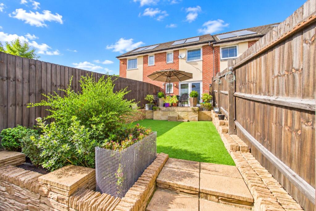 Main image of property: Tay Road, Tilehurst, Reading, Berkshire, RG30