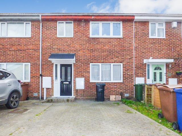 Main image of property: Dale Close, South Ockendon