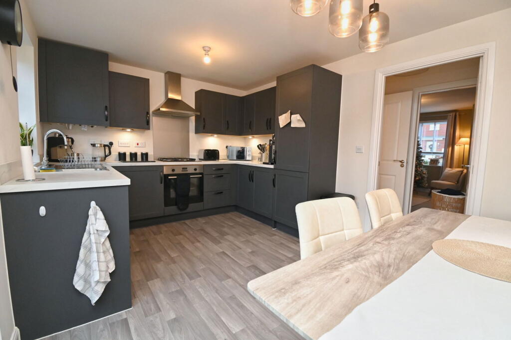 Castle Garden Street , Penistone, S36 8BD - View 2