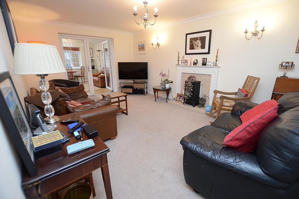 3 Shire Close, Billinghay photo 3