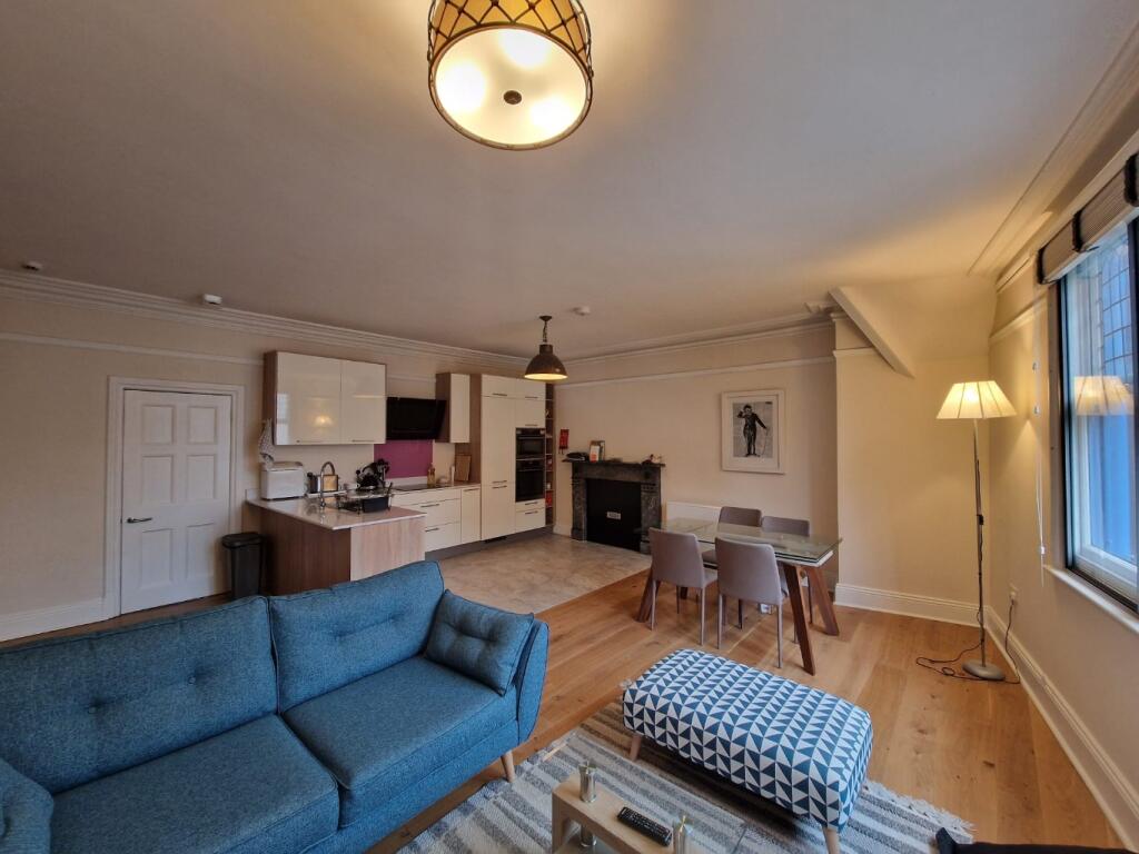 Main image of property: 3 King Street, Nottingham, Nottinghamshire, NG1 2BH