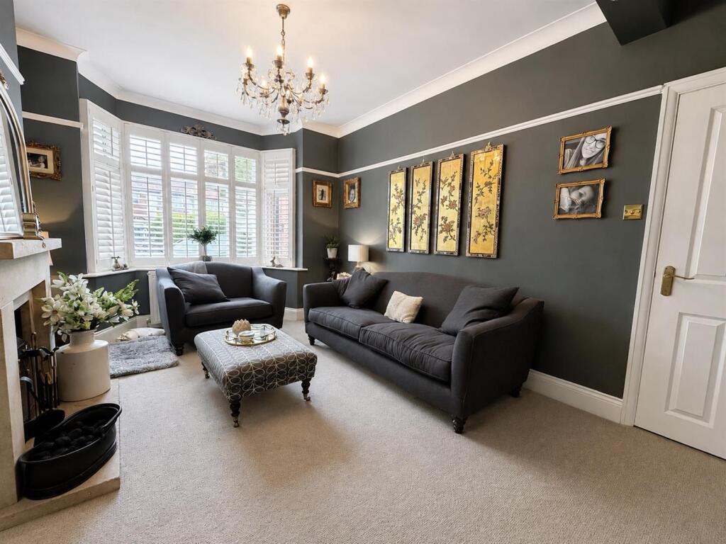 House in Trafford, Greater Manchester - More