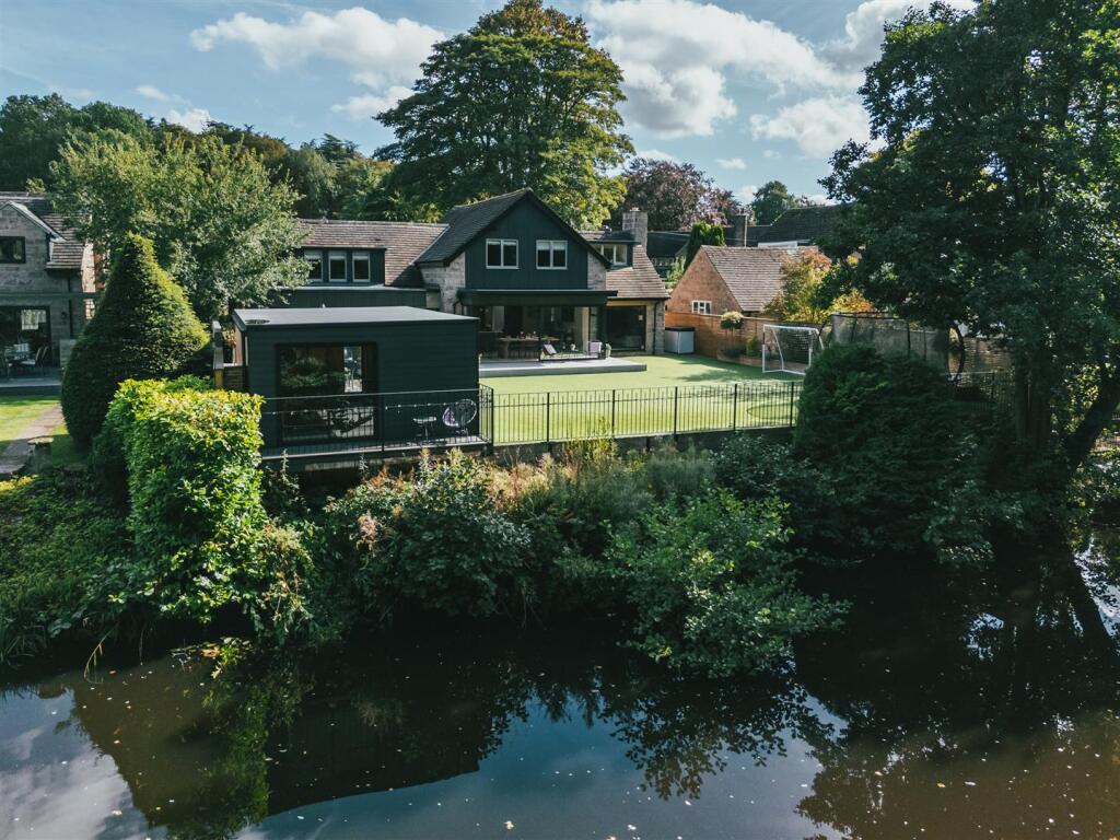 Main image of property: Derwent Drive, Baslow, Bakewell