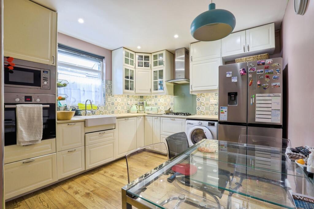 House in Strood, Medway - View 3