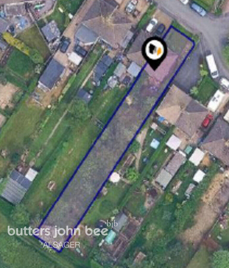 House in Stoke-on-Trent - View 2