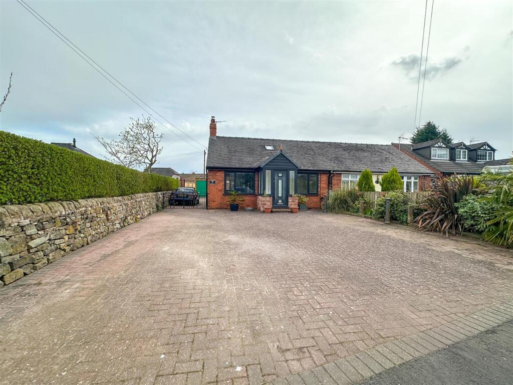 Main image of property: Folly Lane, Cheddleton, Staffordshire Moorlands, ST13