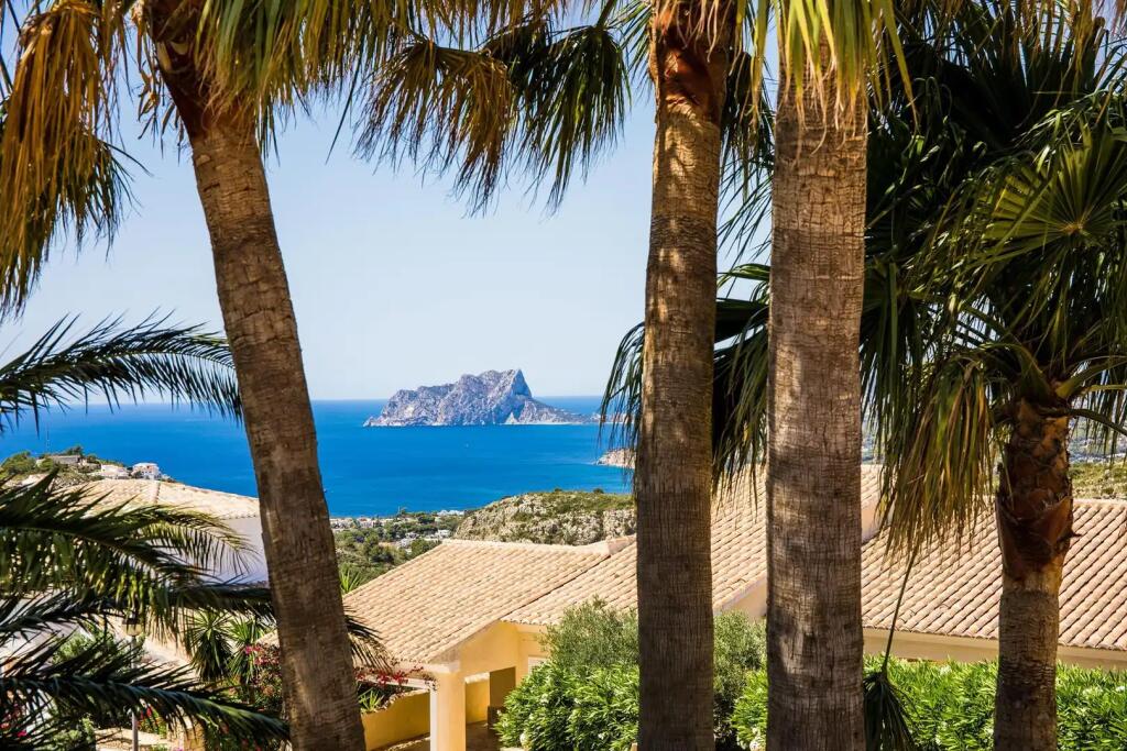 Main image of property: Valencia, Alicante, Benitatxell