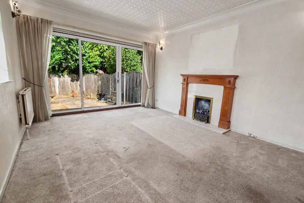 House in Wakefield, Gawthorpe - View 2