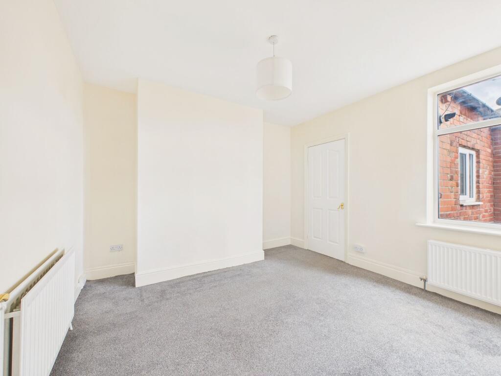 Apartment in Gateshead, Deckham - View 3