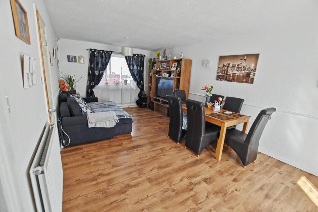 Old Barn Court, Lings, Northampton - View 3