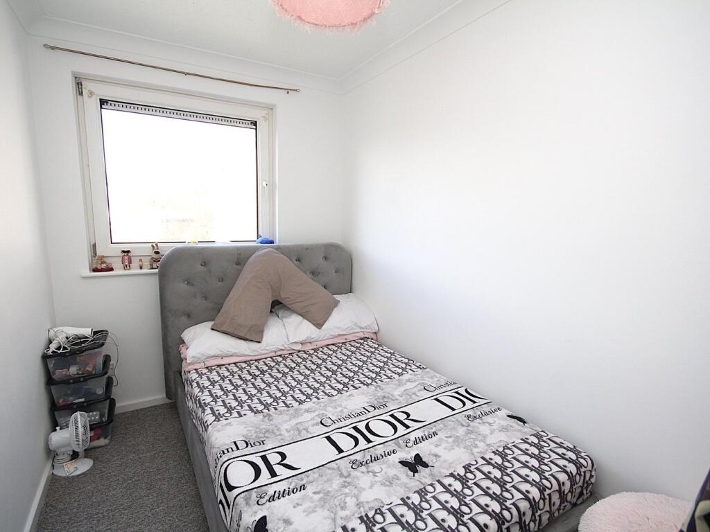 Apartment in Poole - View 5