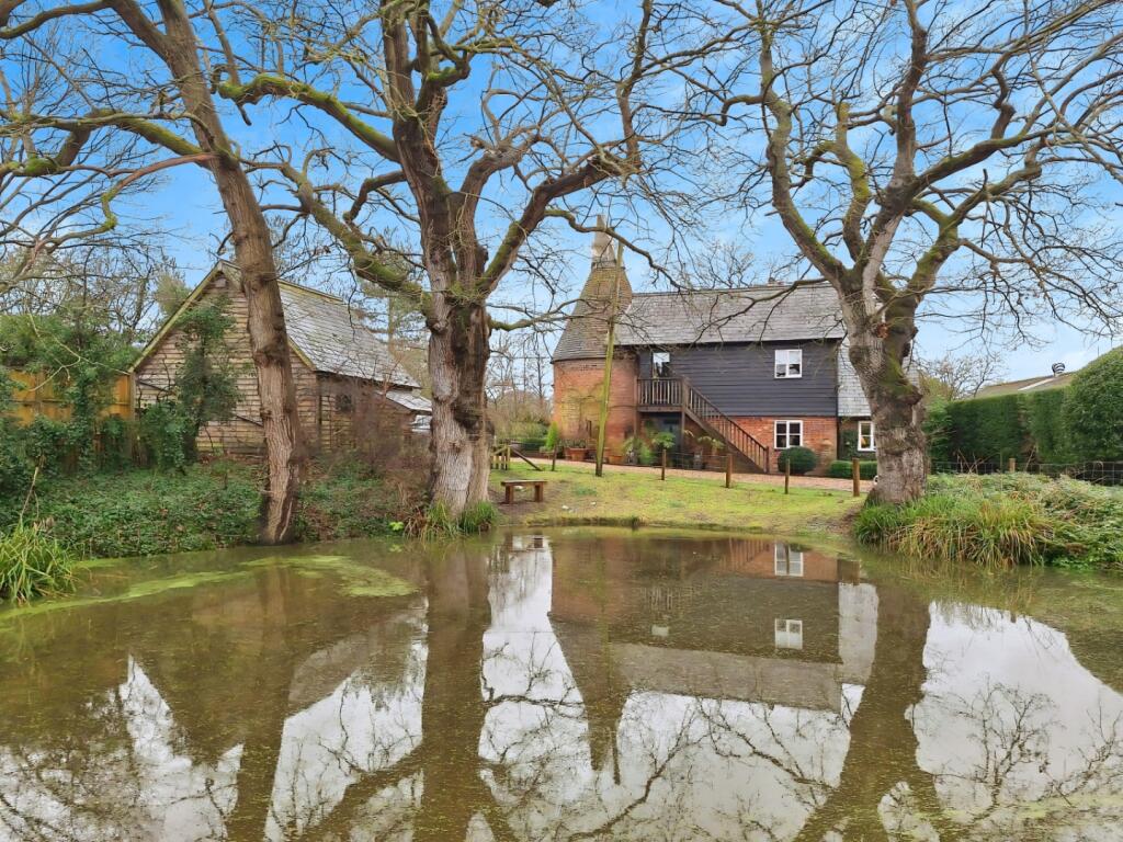 Main image of property: SMARDEN