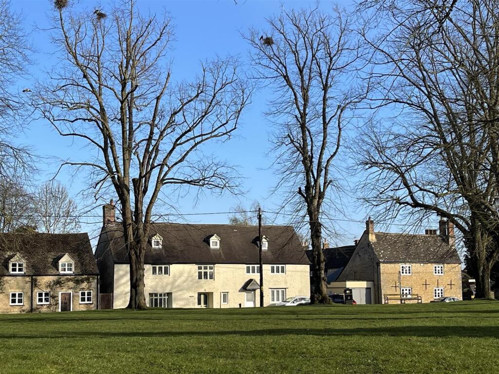 Main image of property: Weston Road, Bletchingdon