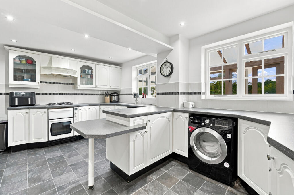 House in Chelmsford - View 4