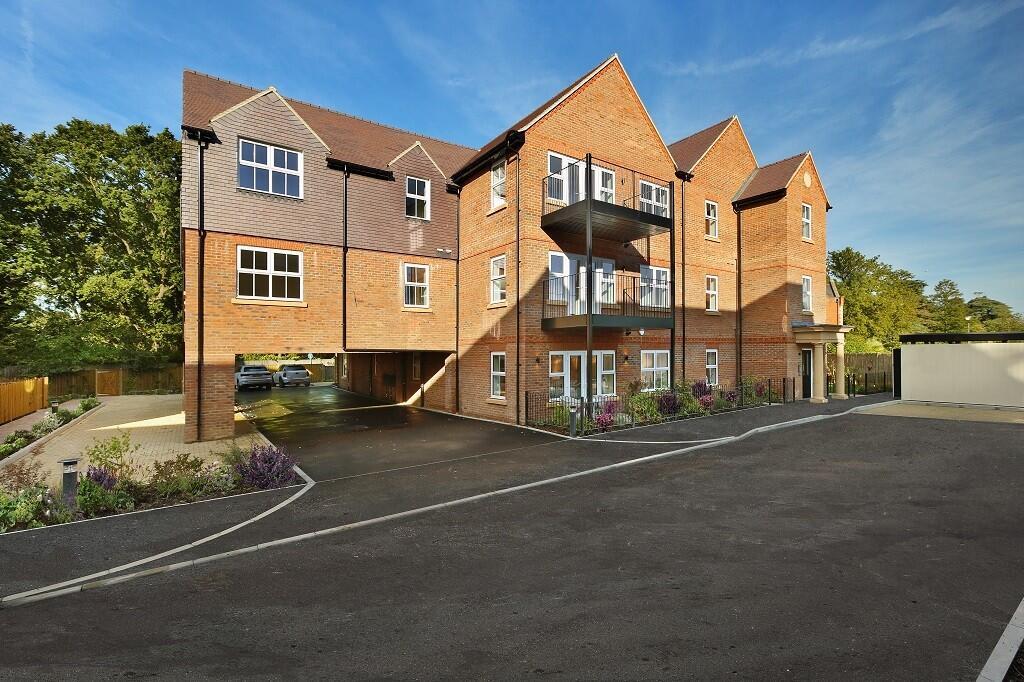Main image of property: Hatch Lane,
Windsor,
SL4 3RW