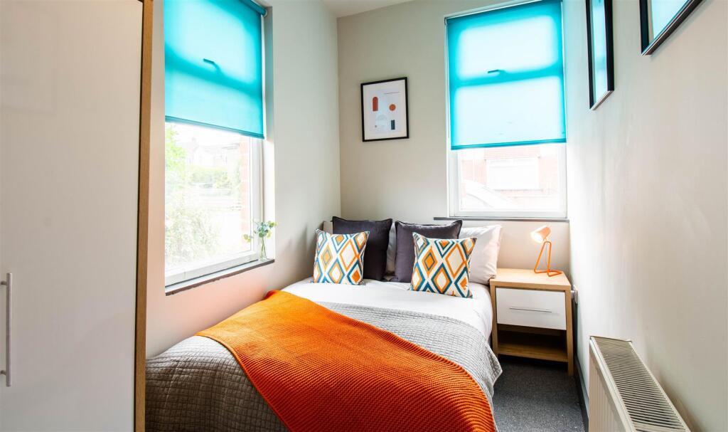 Main image of property: Cow Close Road