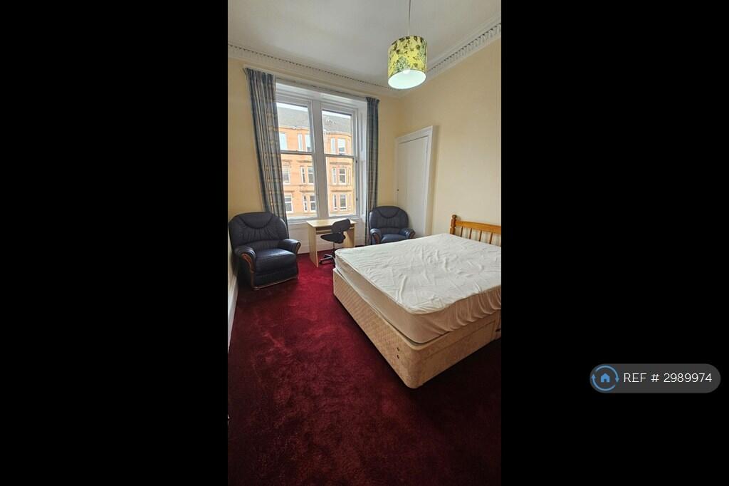 Apartment in Glasgow, North Kelvinside, Hillhead - View 2
