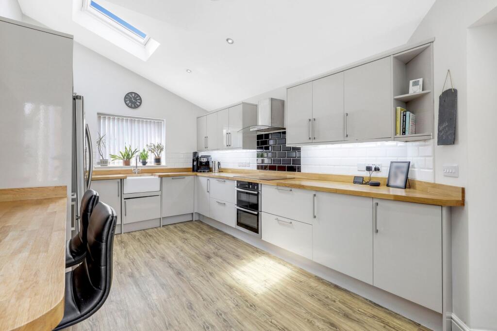 House in Nottingham, Toton - View 4