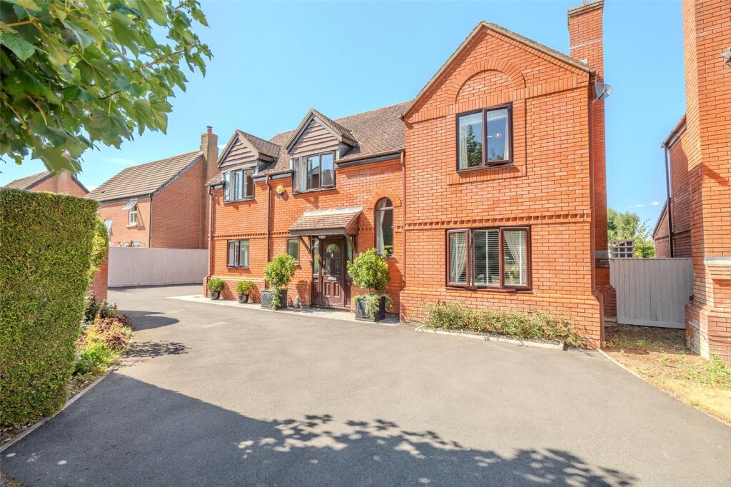 Main image of property: The Bramptons, Shaw, Swindon, SN5