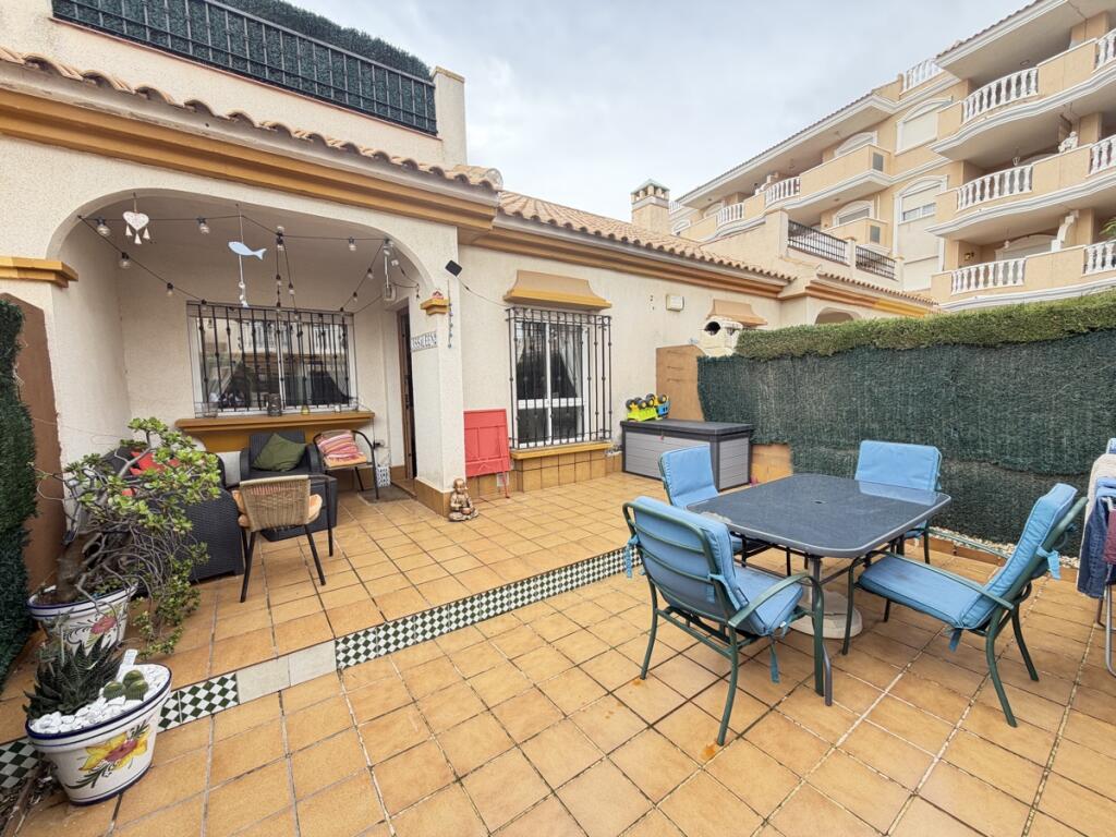 Main image of property: Valencia, Alicante, Cabo Roig