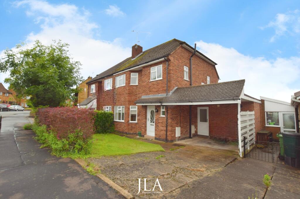 Main image of property: Highcroft Avenue, Oadby, Leicester