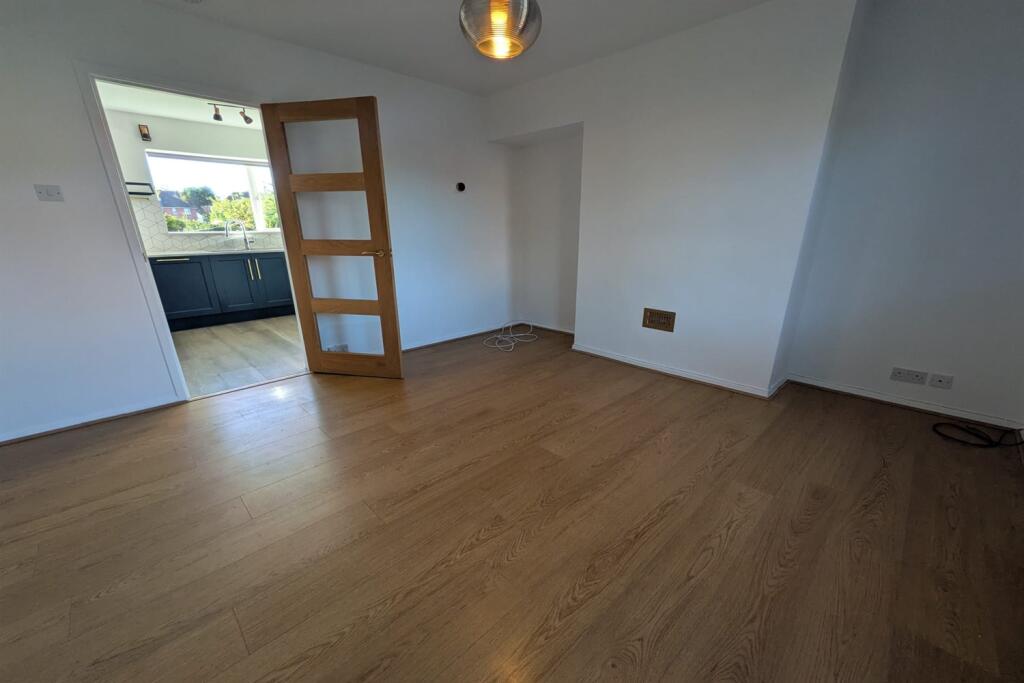 House in Nottingham - View 4