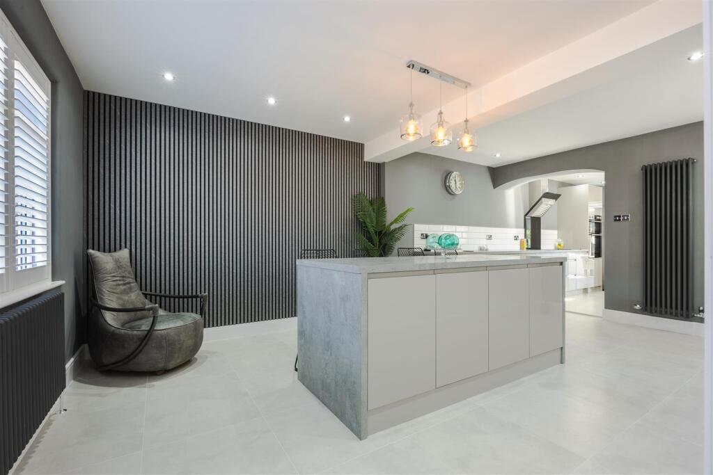 House in Doncaster - View 3
