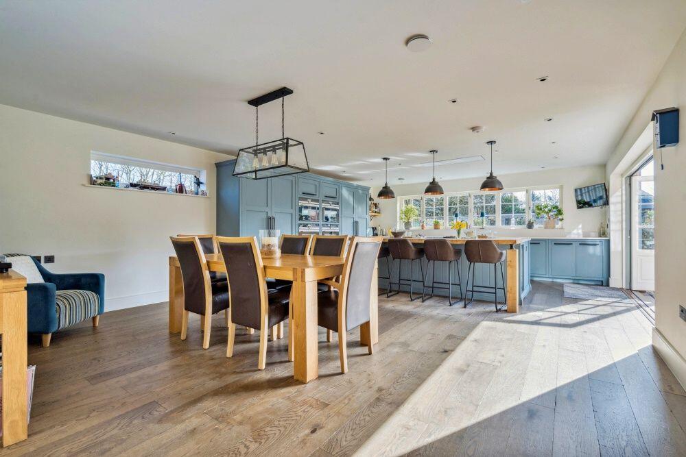 House in Reading, St. Nicholas, Hurst - View 5