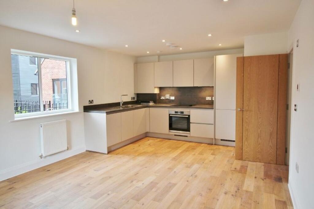 Main image of property: Mill Lane, Sevenoaks  TN14 5GS