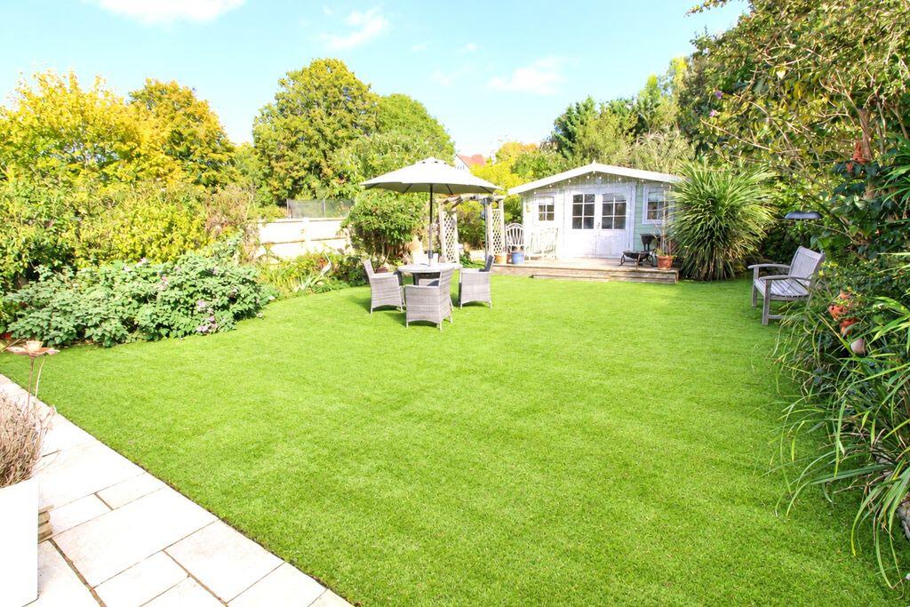 Beresford Road, Sutton/Cheam photo 2