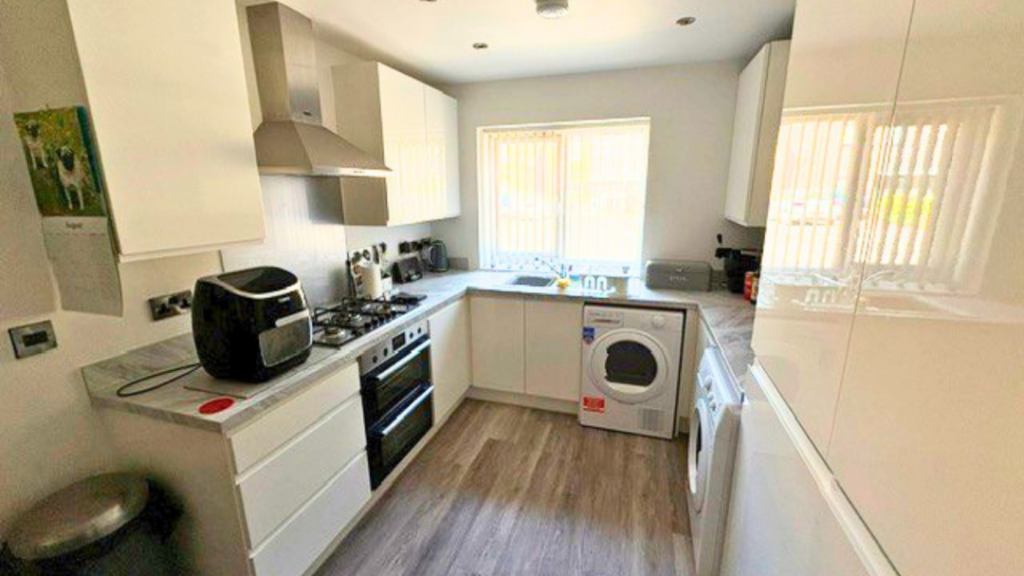 House in Lancaster - View 3
