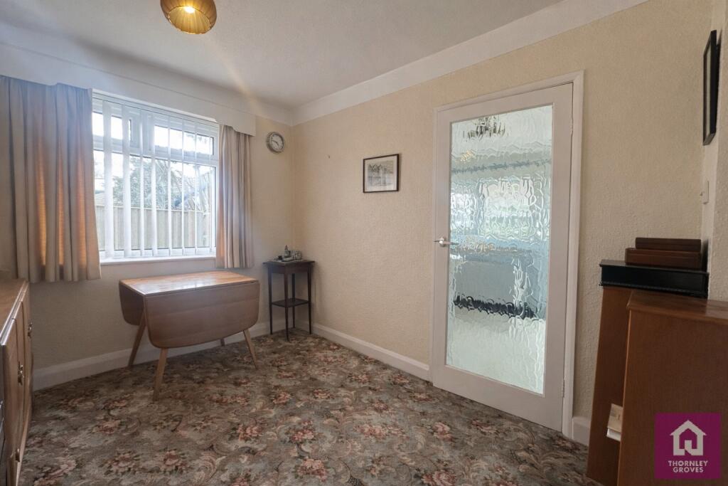 Bank Close, Newton, Chester, Cheshire, CH2 photo 4
