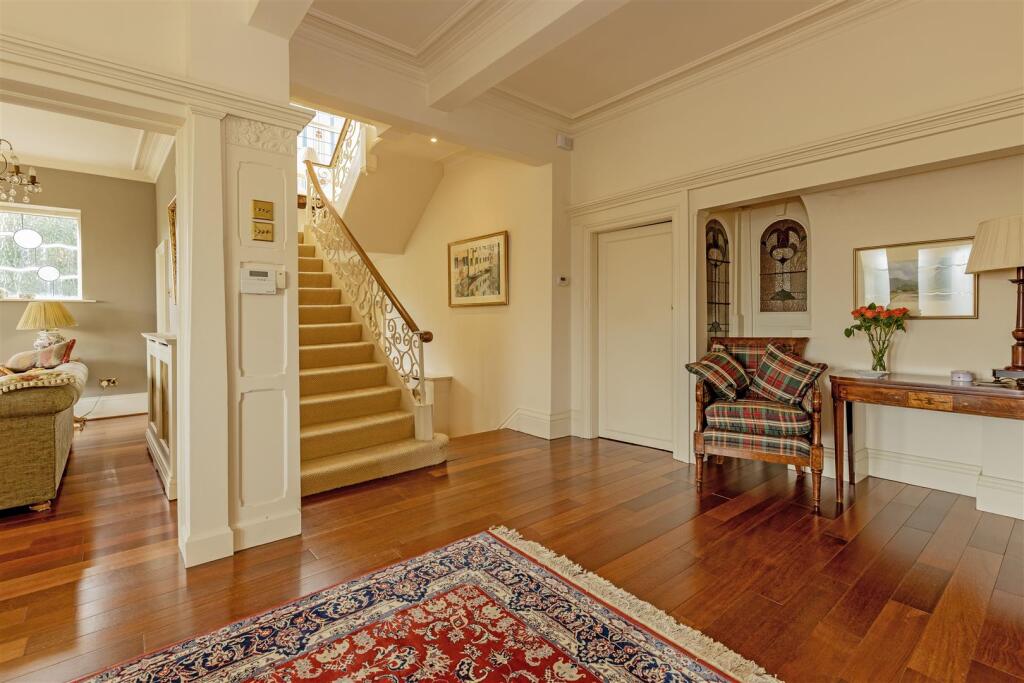 House in Derbyshire Dales, Hathersage Booths, Hathersage - View 2