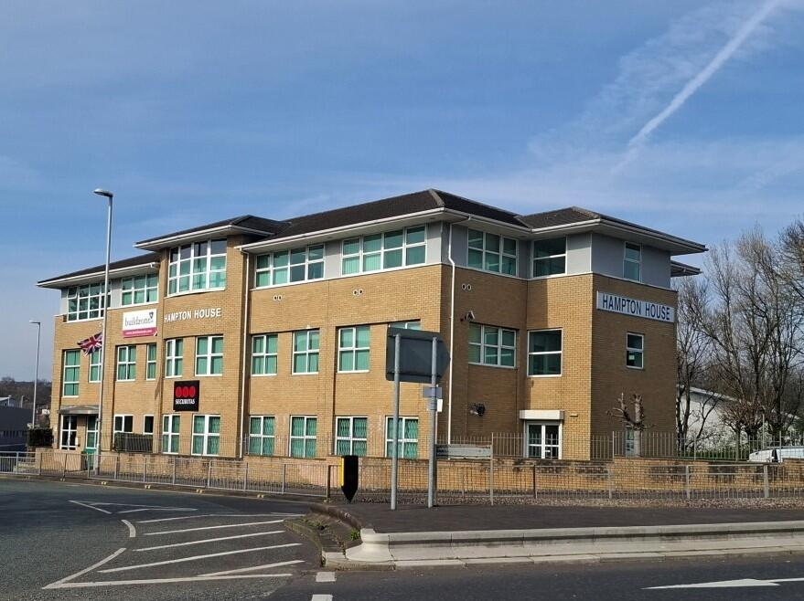 Main image of property: Hampton House, Oldham Road, Middleton, Manchester, M24