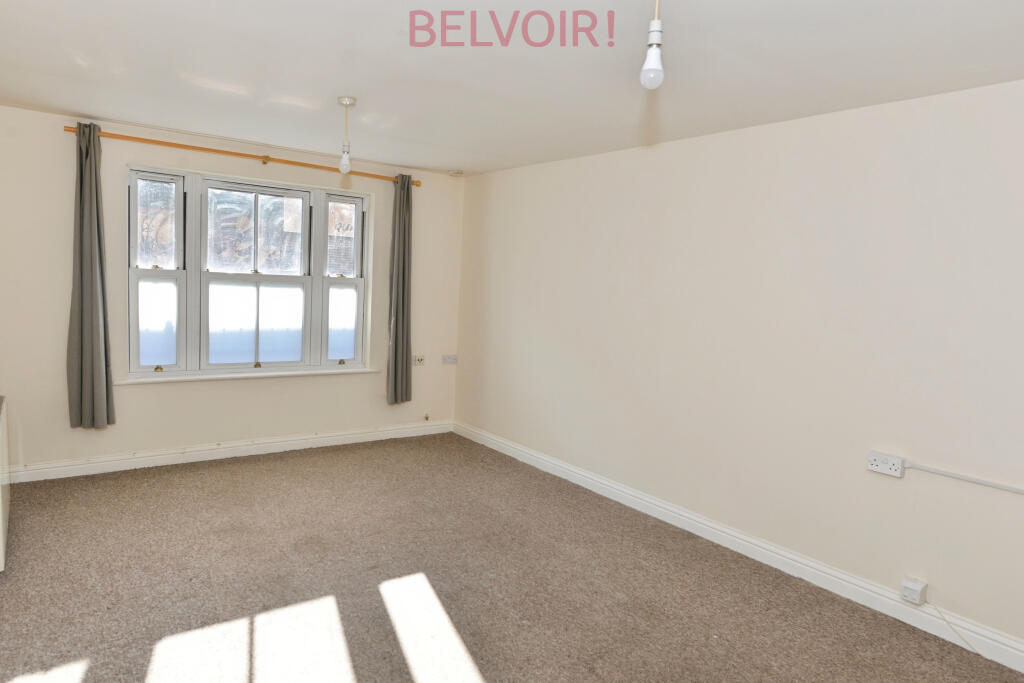 Apartment in Southampton - View 4