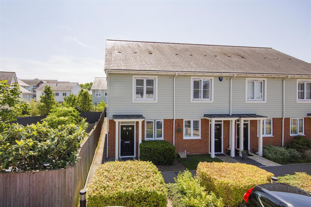 Main image of property: Primrose Close, Holborough Lakes