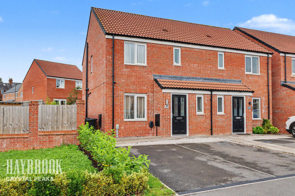 3-bed semi-detached on Opal Street, Hasland, £205,000