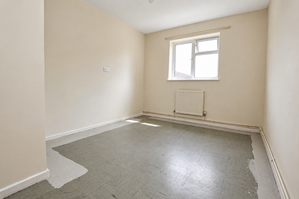 Apartment in Street, Somerset - More