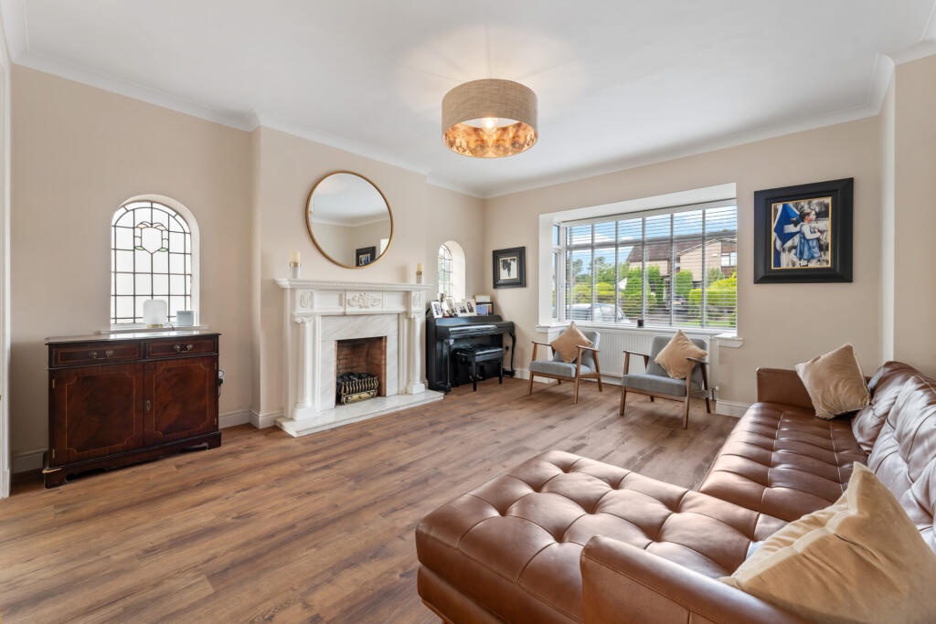 House in Glasgow, Hillview, South Williamwood - View 5