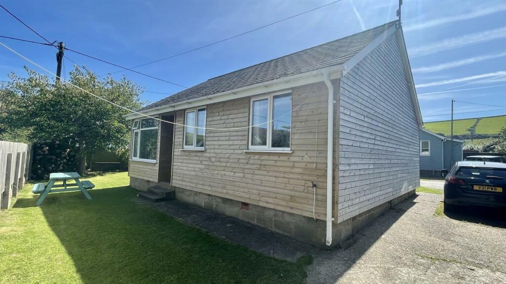 3-bed bungalow on Croyde, £459,950